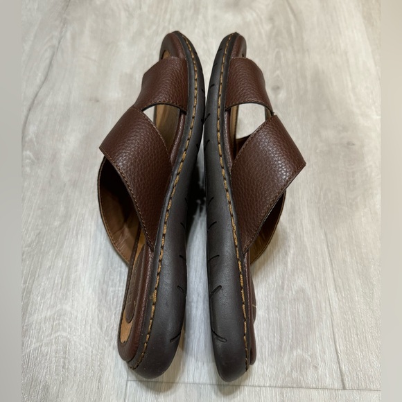 B.O.C. Brown Slip On Sandals - 6 - Picture 3 of 8